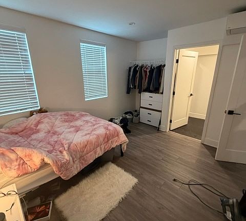 5th image of 2909 Orchard Ave