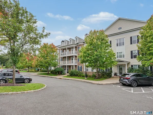 1 Rivington Way #306, Danbury, CT 06810