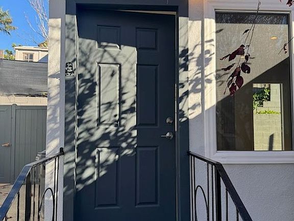2nd image of 2604-2606 S Aviation Blvd #2604E