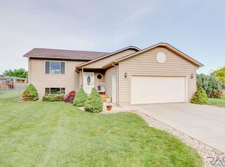 505 N James Ave, Tea, SD 57064