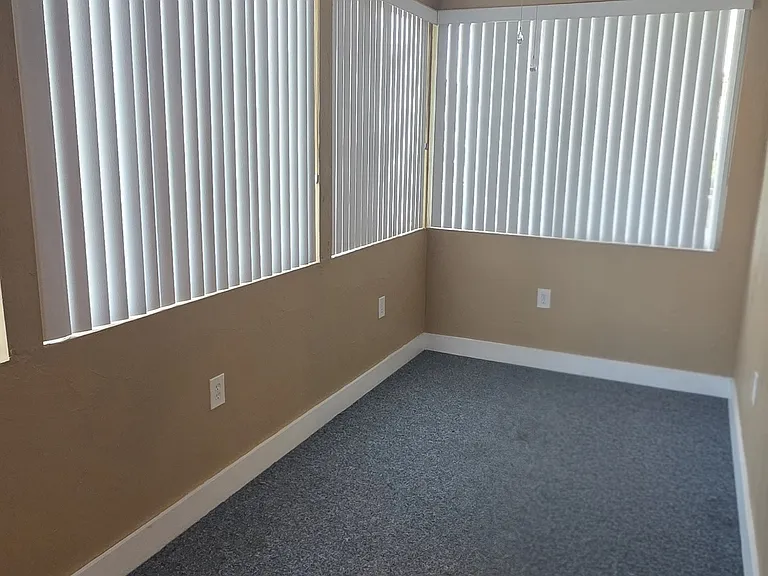 50 Walnut St #1 — Photo 14