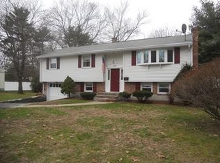 40 Durant Ave, Maynard, MA 01754