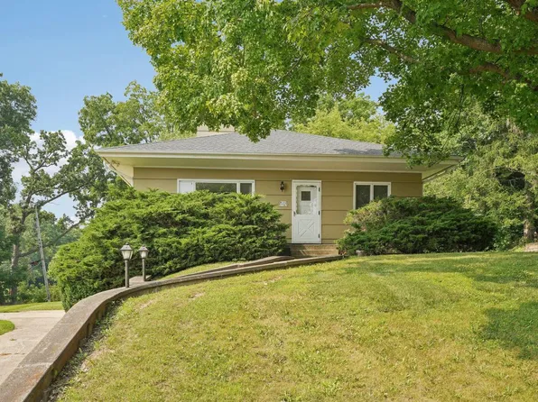 W192S7365 Bay Shore DRIVE, Muskego, WI 53150