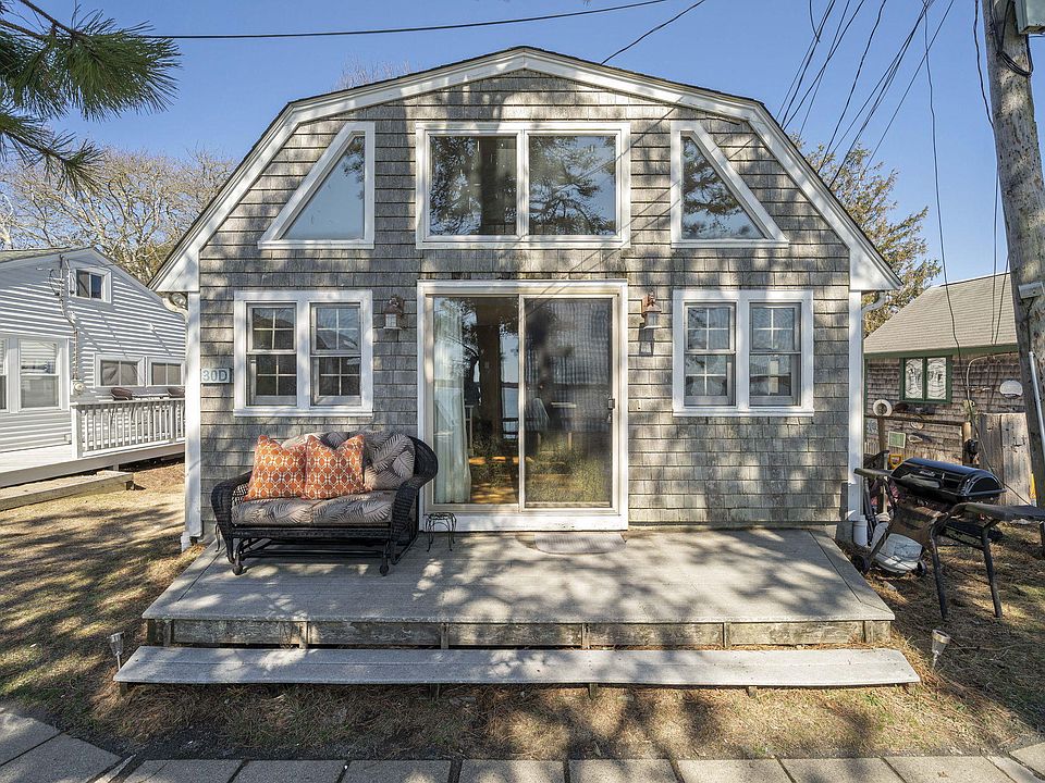 749 Head Of The Bay Rd Buzzards Bay MA Zillow