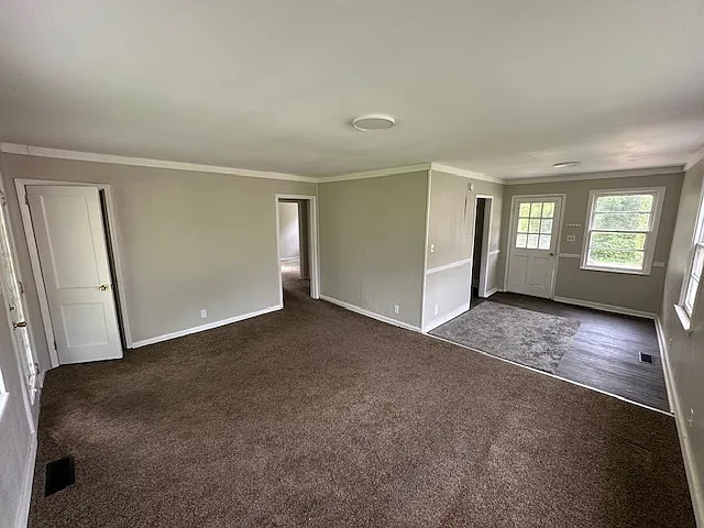 51 Lakeside Dr — Photo 4