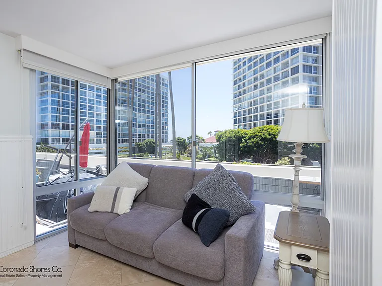 1710 Avenida Del Mundo #102 — Photo 9