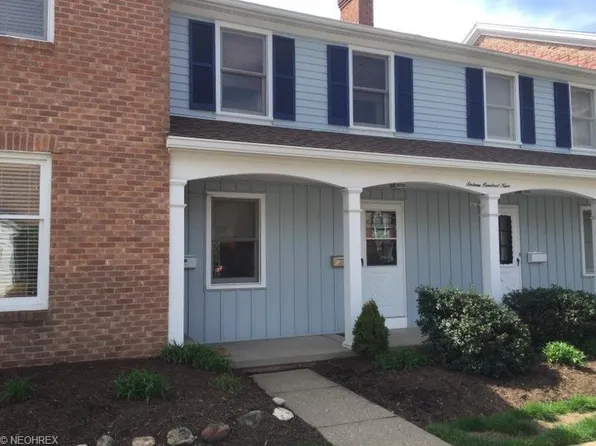 1609 S Main St #22, North Canton, OH 44709