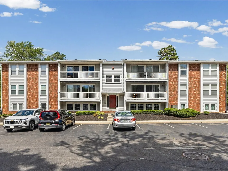 79 Sweetfern Ct #1