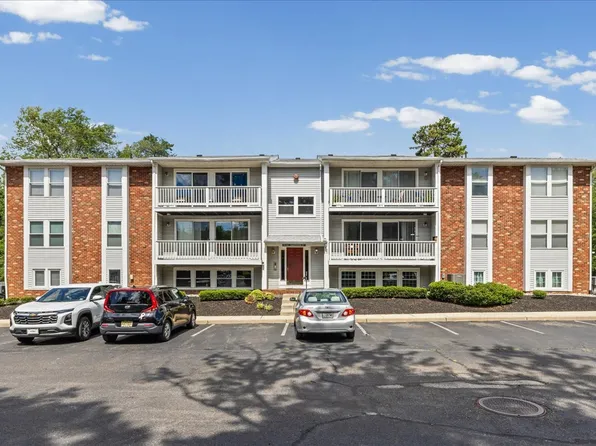 79 Sweetfern Ct #1, Marlton, NJ 08053