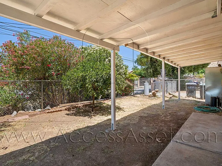 23865 Goetz Dr — Photo 17