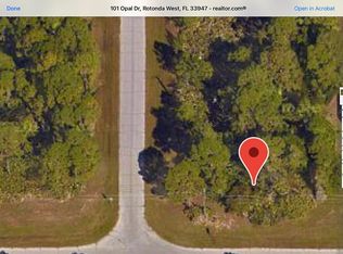 101 Opal Dr, Rotonda West, FL 33947