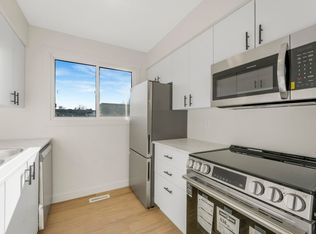 Brander Village, Edmonton, AB T6H 5A8