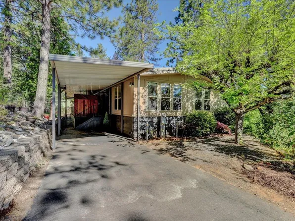 1364 Mulberry Dr, Grass Valley, CA 95945