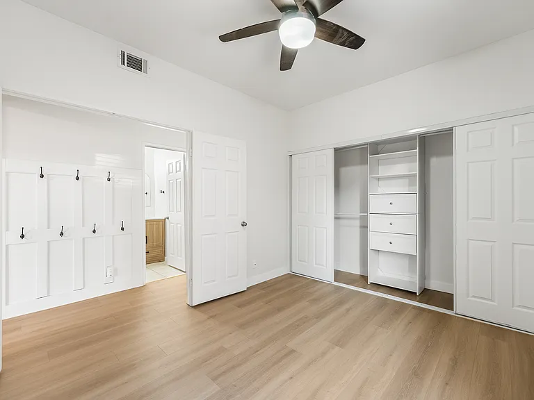 44351 Shad St — Photo 17