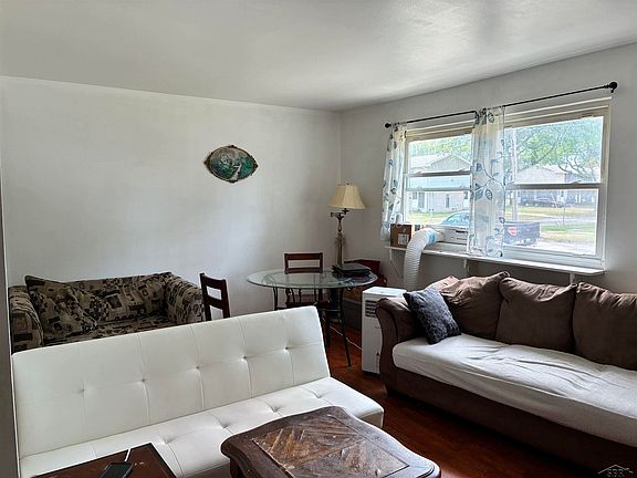5th image of 2619 Needham St