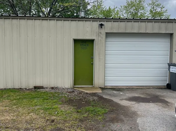 1891 N Main St, Searcy, AR 72143