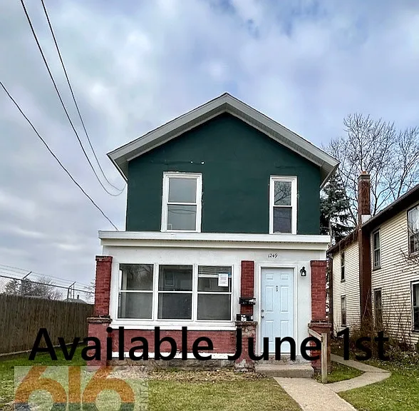 1249 Davis Ave NW #2 — Photo 1