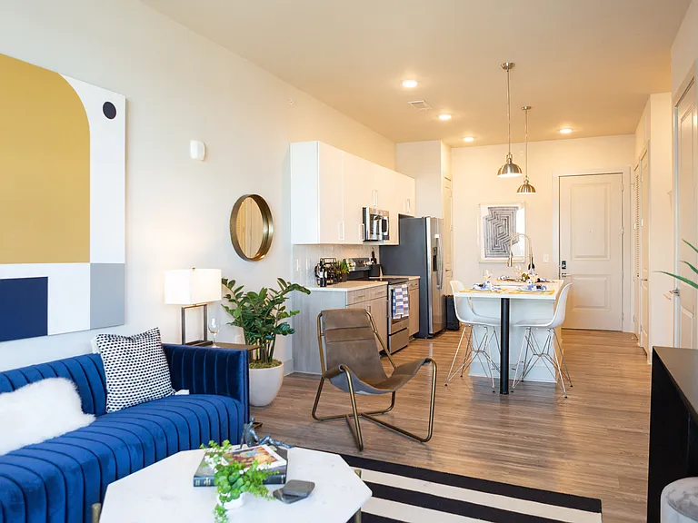 The Landing Residences — Photo 16