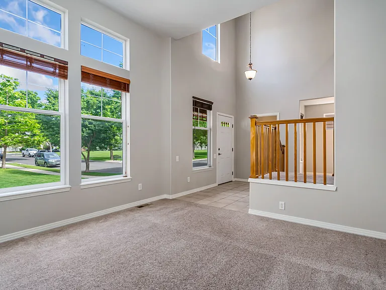 2944 Cornerstone Ln — Photo 6