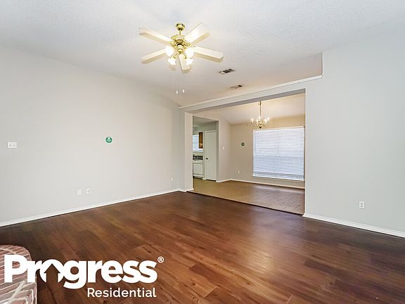 4th image of 6440 Stonewater Bend Trl