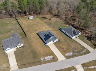 163 Rawls Meadow Ln, Fuquay Varina, NC 27526