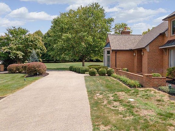 4th image of 9720 Redamar Dr