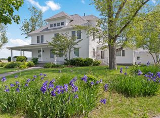 3087 Swan Lake Rd NE, North Liberty, IA 52317
