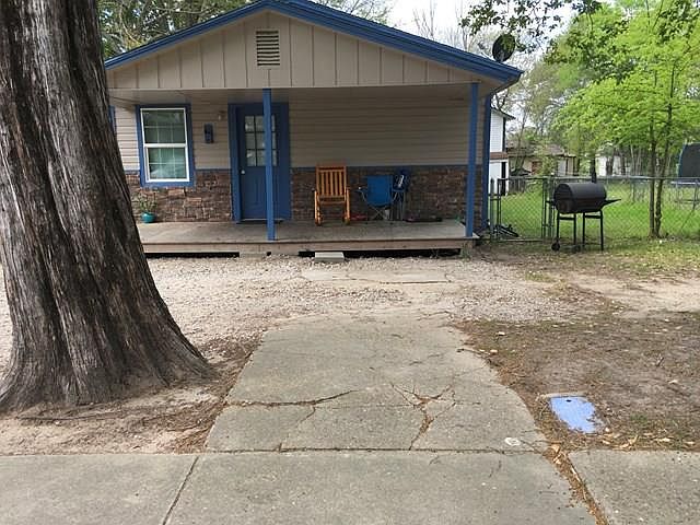 1st image of 348 Charlton St