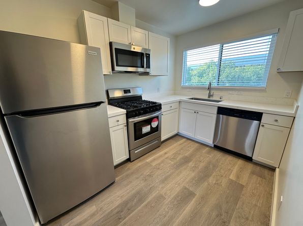 111 N La Cumbre Rd APT 15