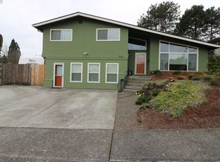 7375 SW Cresmoor Dr, Beaverton, OR 97008