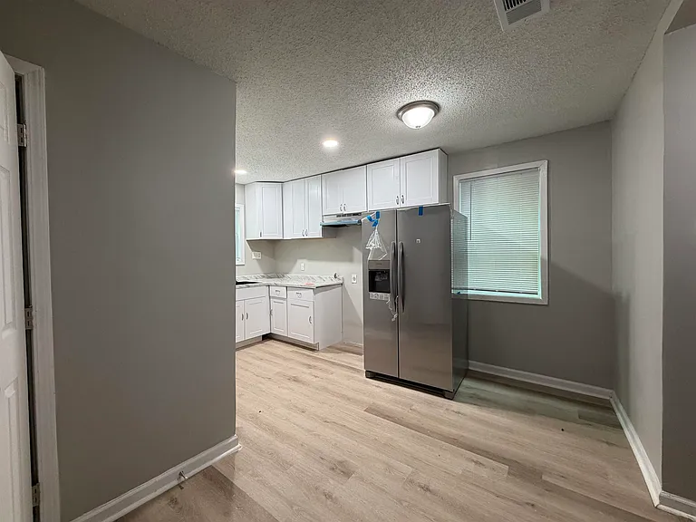 945 Nora Rd — Photo 10