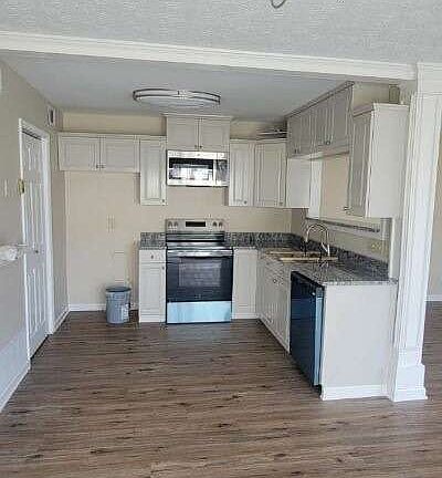 4th image of 1500 Pine Log Rd NE APT C