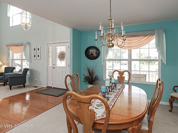 5th image of 1624 Elderberry Ln
