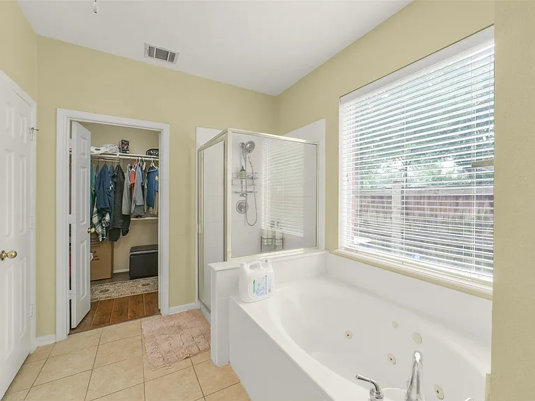 22554 Bristolwood Ct — Photo 27
