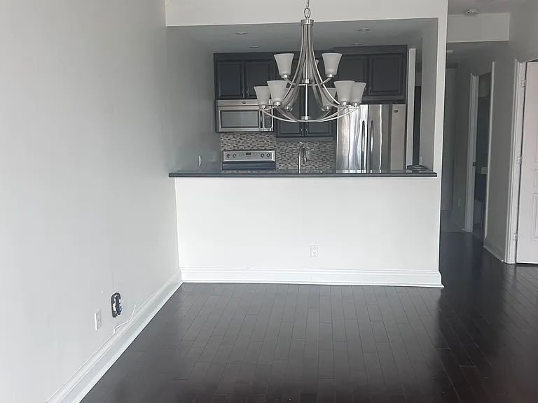 438 Richmond St W #1208 — Photo 8