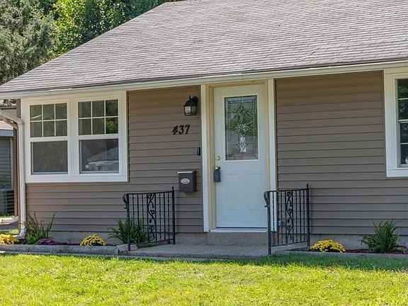 3rd image of 437 Manchester Dr