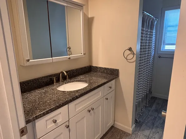 394 Benefit St Floor 2, Pawtucket, RI 02861