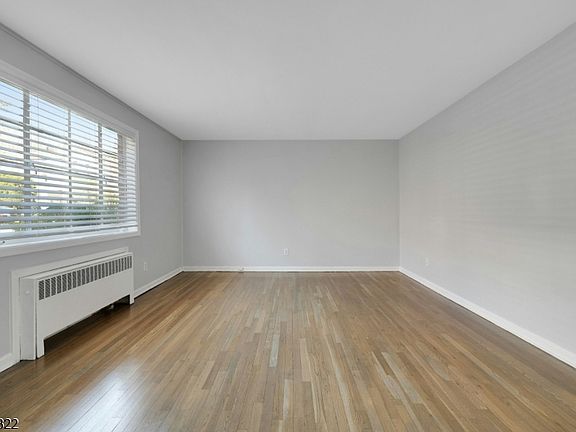 2nd image of 4A Troy Dr #4A