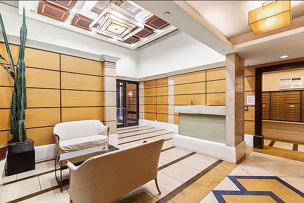 Rented by REAL New York | media 23