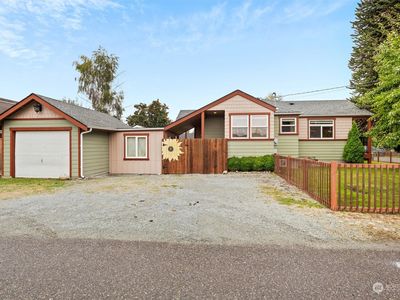 832 E Victoria Avenue, Burlington, WA, 98233