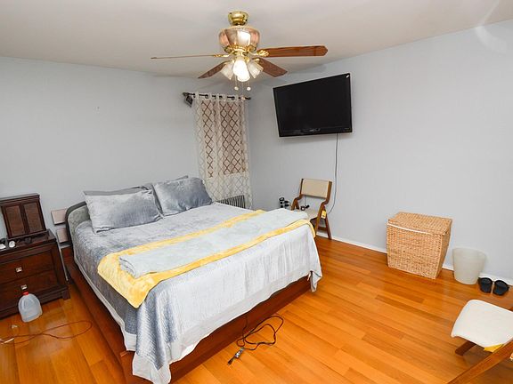 5th image of 12019 234th St Floor 2
