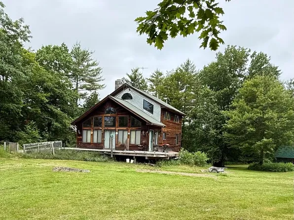 69 Coolidge Road, Wayne, ME 04284