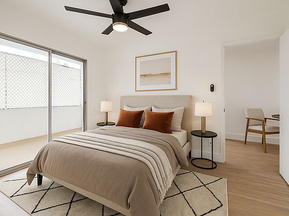 3rd image of 1933 S Bedford St APT 9