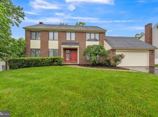 202 Charleston Dr, Wilmington, DE