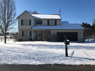 50965 Lexington Glen Dr, Granger, IN 46530