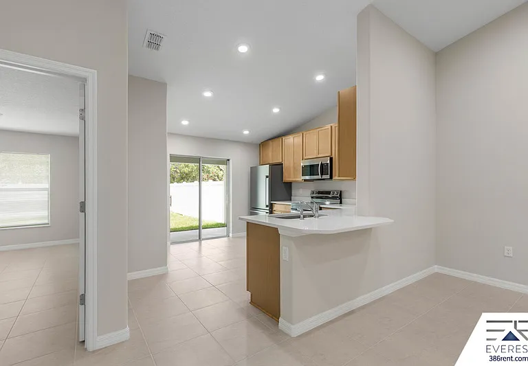 14 Llovera Pl #A — Photo 10