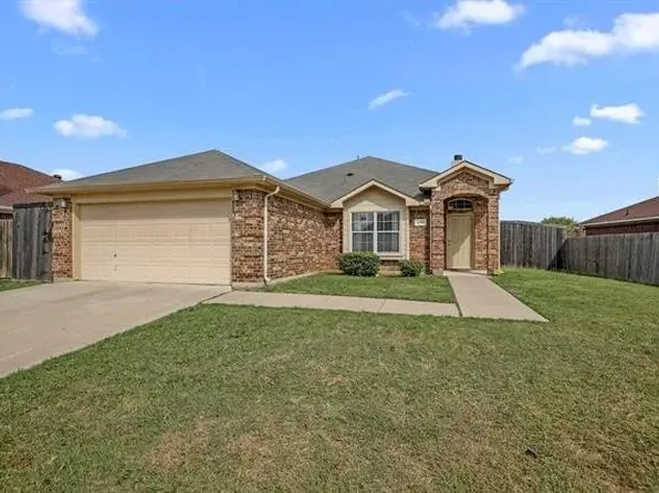 6911 Misty Meadow Ln, Arlington, TX 76002