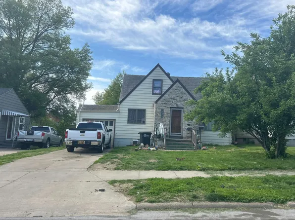 3639 W St, Omaha, NE 68107