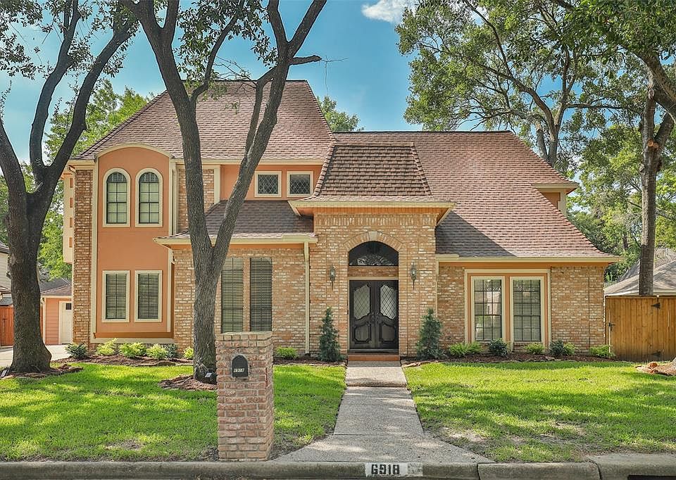 1st image of 6918 Fawncliff Dr