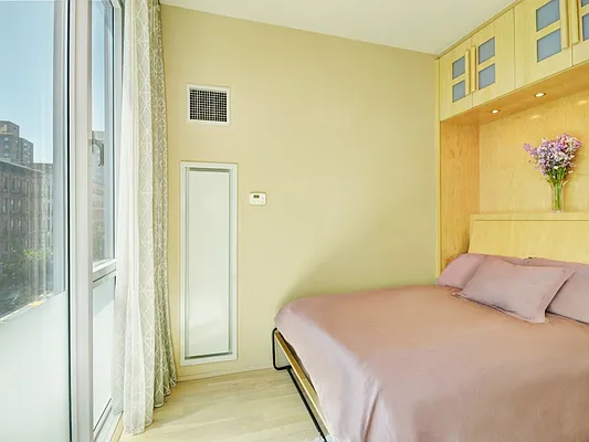 Sold by Sotheby's International Realty | media 5